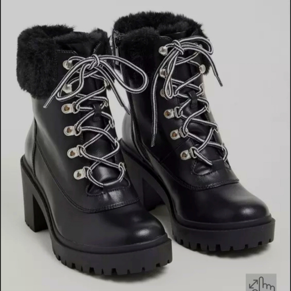 New Torrid black platform fur black booties 9 ww extra wide calf